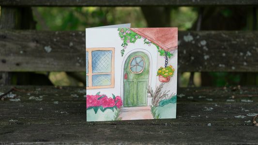 Grüne Tür zum Haus (Grußkarte quadratisch 15x15 cm)